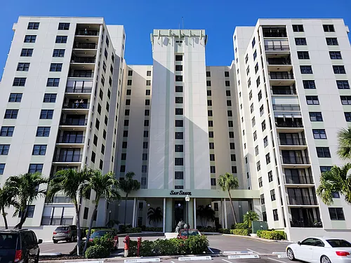 3820 Gulf Blvd #807-1-1 Photo 1