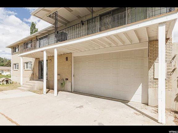 Rear of House Garage View