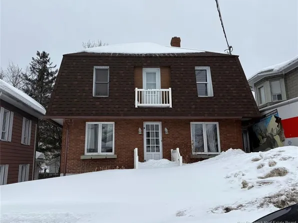 17 Bernier St, Edmundston, NB E3V 1Y6