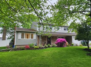 32 Lynnwood Rd, Edison, NJ 08820