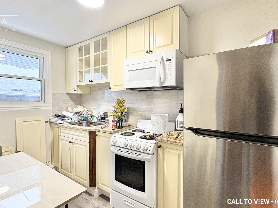 1st image of 210 Armstrong St #1