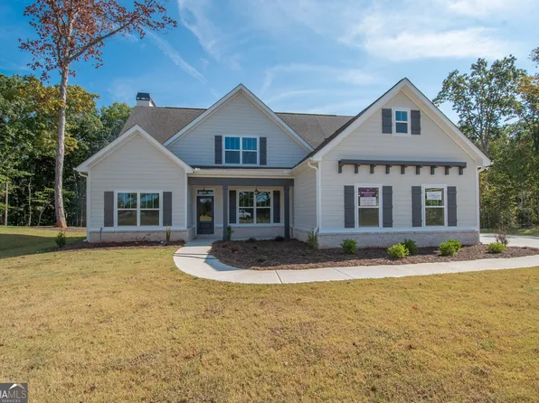 17 Hedge Ct, Newnan, GA 30263