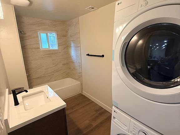 5th image of 230 S Dunnam St Unit 2