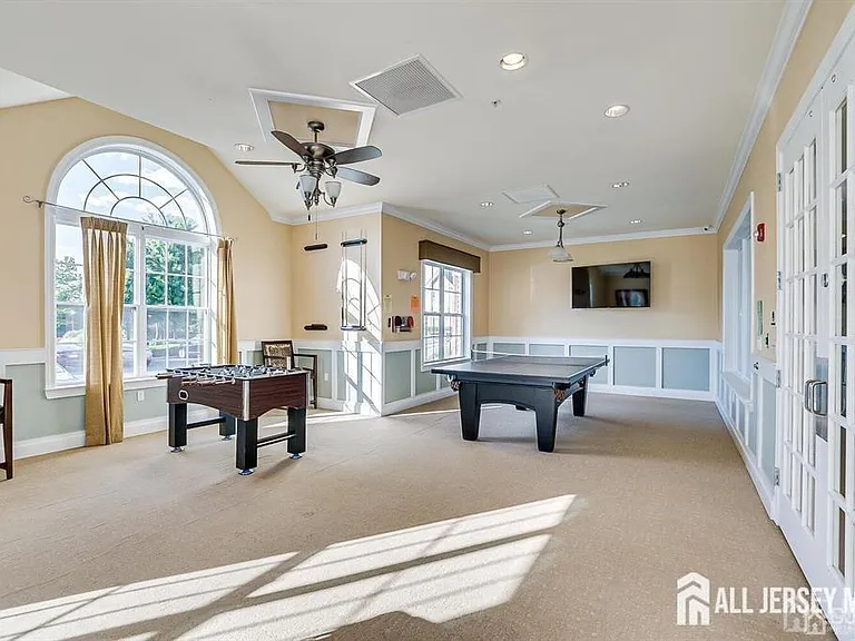 2822 Edward Stec Blvd — Photo 29