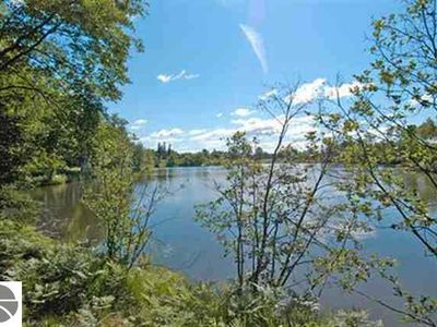2340 Pilatus Ct, West Branch, MI, 48661