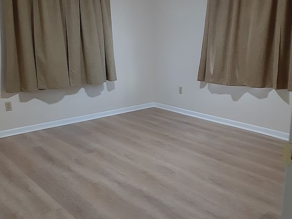 5th image of 5126 Happiness St