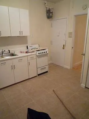 Rented by New York City Apartments | media 6