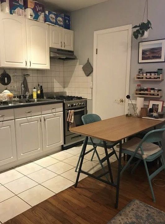 1st image of 225 Eckford St #1