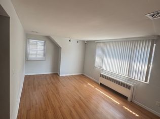 1537 13th St FLOOR 2, Fort Lee, NJ 07024