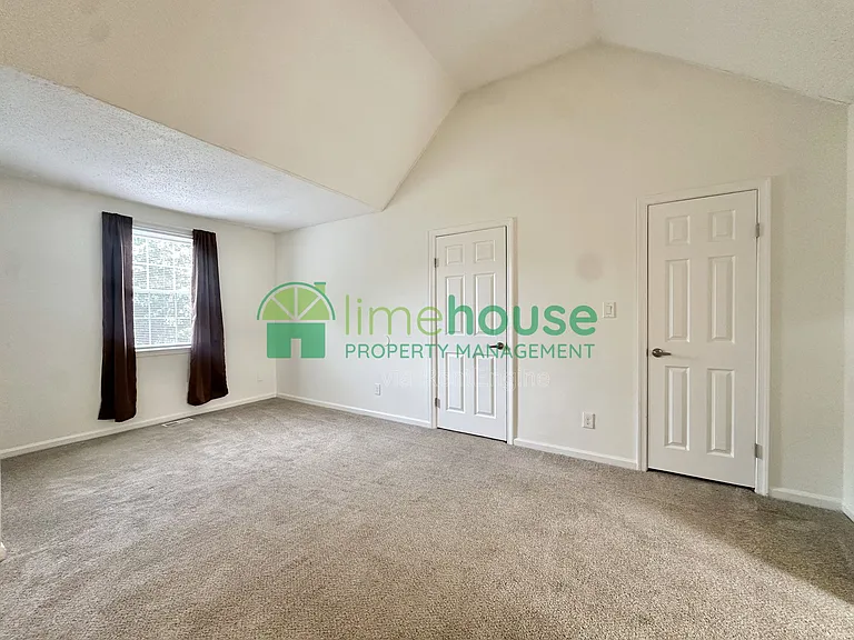3207 Creekside Dr — Photo 10