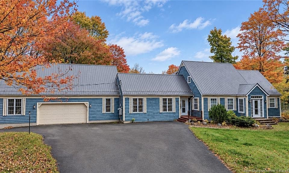 1st image of 76 Island View Dr