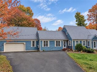 76 Island View Dr, Douglas, NB E3G 7R5
