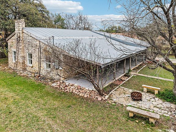 2nd image of 1801 Candee St