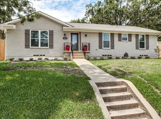 10033 Robin Hill Ln, Dallas, TX 75238