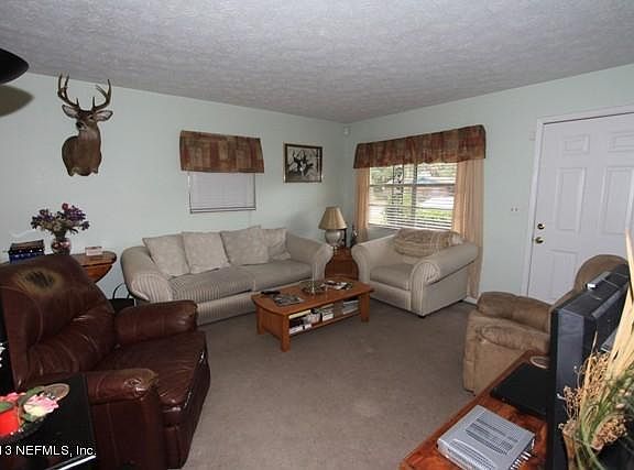 3rd image of 206 Belmont Dr