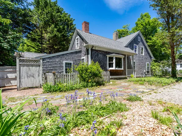 405 Route 6A, Yarmouth Port, MA 02675
