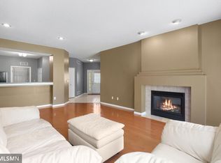 2176 Cool Stream Cir #1806, Saint Paul, MN 55122