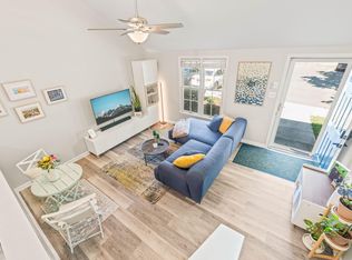 905 Gatehouse Ln, Durham, NC 27707