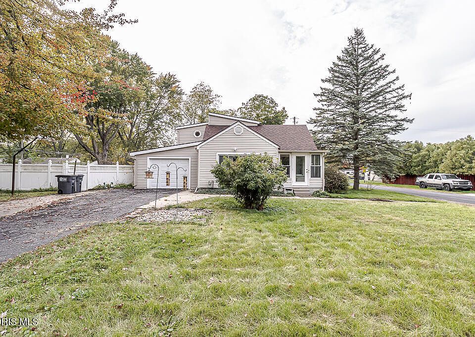 1st image of 5079 Winona Rd