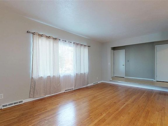 5th image of 7287 Barton Hill Dr
