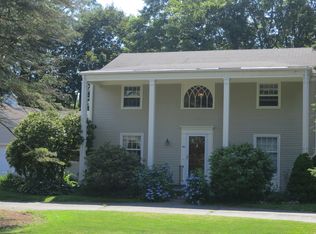 283 Middle Hwy, Barrington, RI 02806