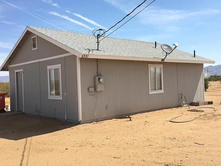 6531 W Redwall Dr — Photo 2