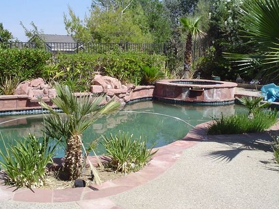 Private Pool and Spa