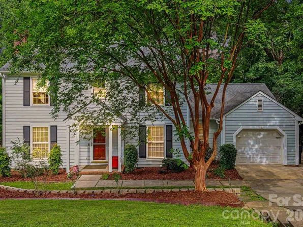11808 Tall Oak Pl, Charlotte, NC 28226