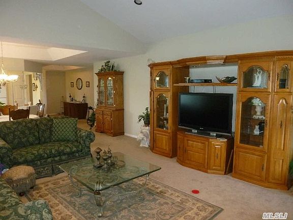 5th image of 474 Woodscreek Ct
