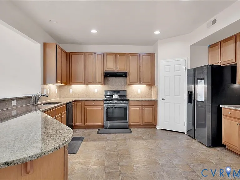 12206 Rotunda Ln — Photo 15