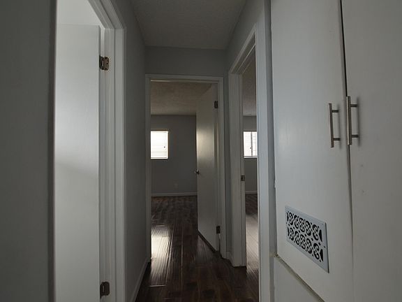 3rd image of 3243 Portola Ave #14