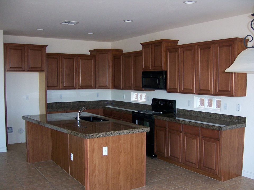 2nd image of 22335 N Celtic Ave