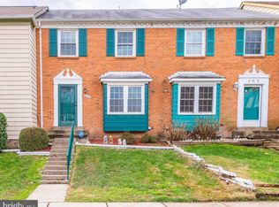 403 Maple Ct, Herndon, VA 20170