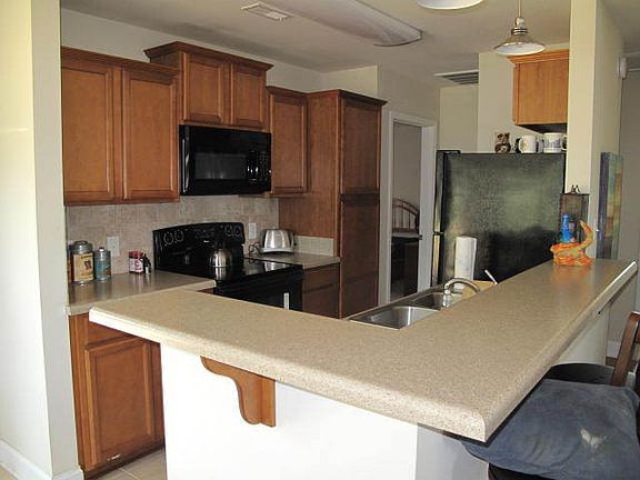 5th image of 136 Swann Crossing Ln