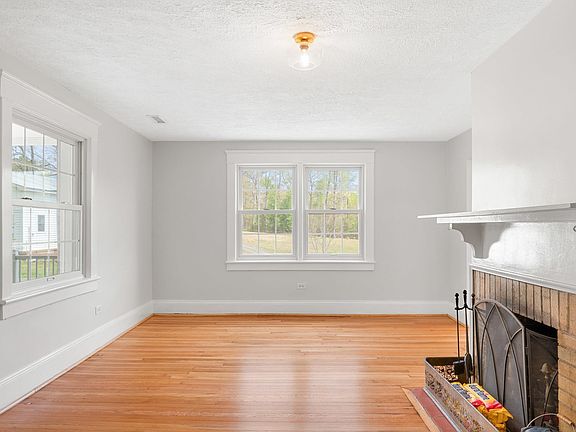 5th image of 4973 Richmond Rd