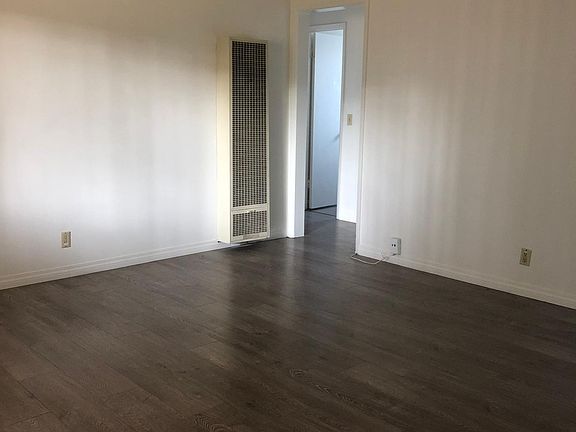 5th image of 2826 Guirado St APT 2