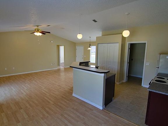 5th image of 520 Cloudcroft Dr