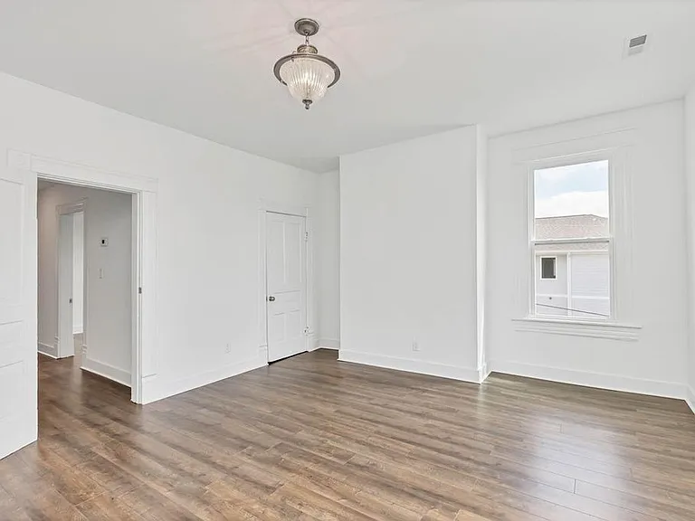 1915 Mccallie Ave — Photo 15