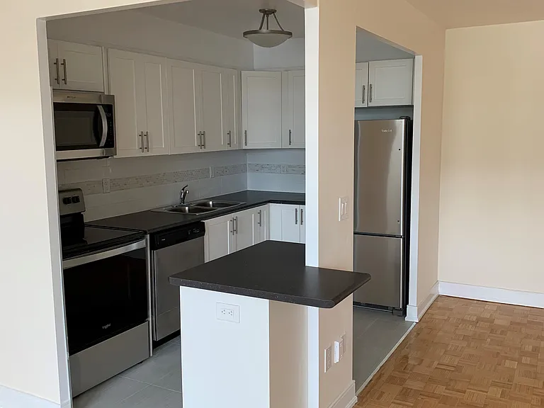 170 Dudley Ave — Photo 20