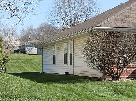5th image of 2814 NW Mill Pl