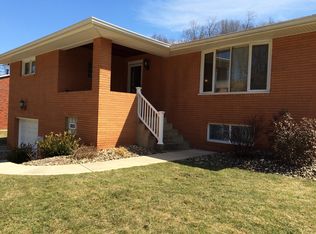 107 Belleauwood Blvd, Trafford, PA 15085