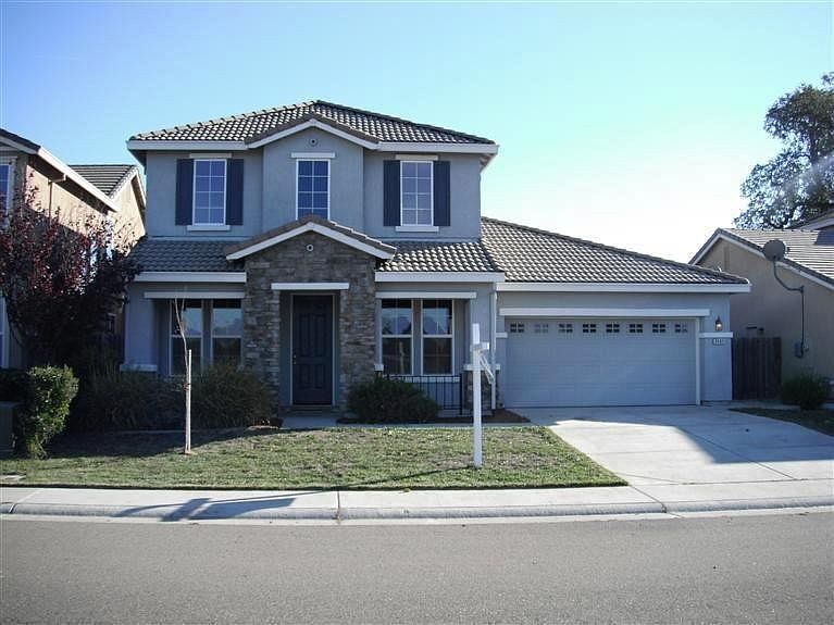 1st image of 9409 Silver Bridle Way