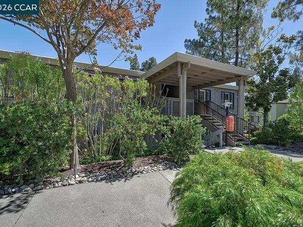 1400 Canyonwood Ct APT 6, Walnut Creek, CA 94595