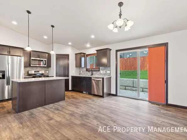 840 Jones Dr, Rapid City, SD 57703