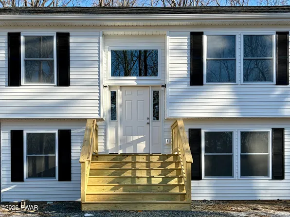 108 Hartmann Hill Rd, Milford, PA 18337