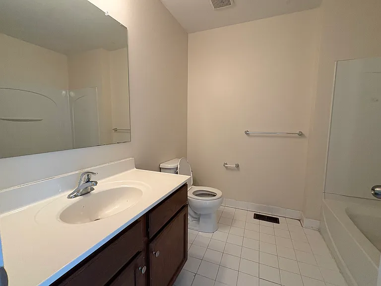 948 King Way — Photo 20