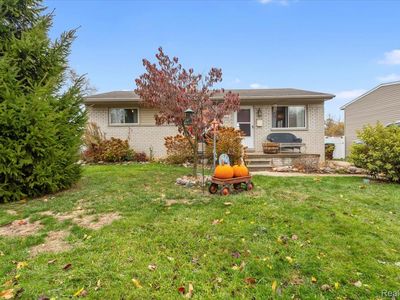 23512 Huron River Dr, Rockwood, MI, 48173