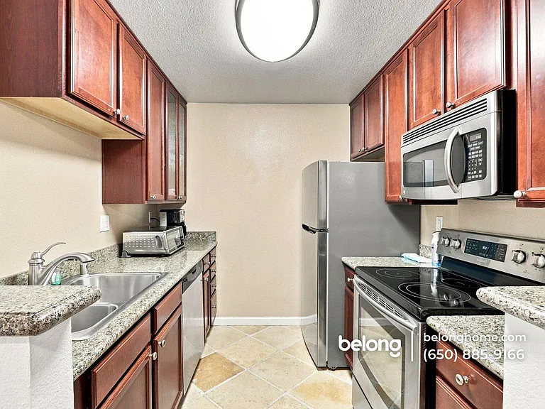 894 Catkin Ct — Photo 16
