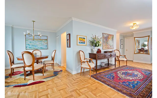 Sold by Douglas Elliman | media 21