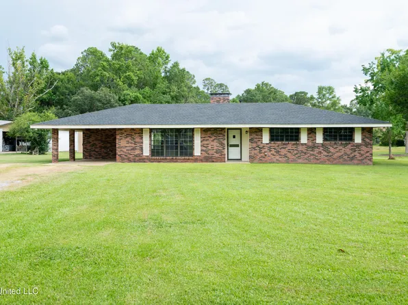 20137 Lovers Ln, Long Beach, MS 39560